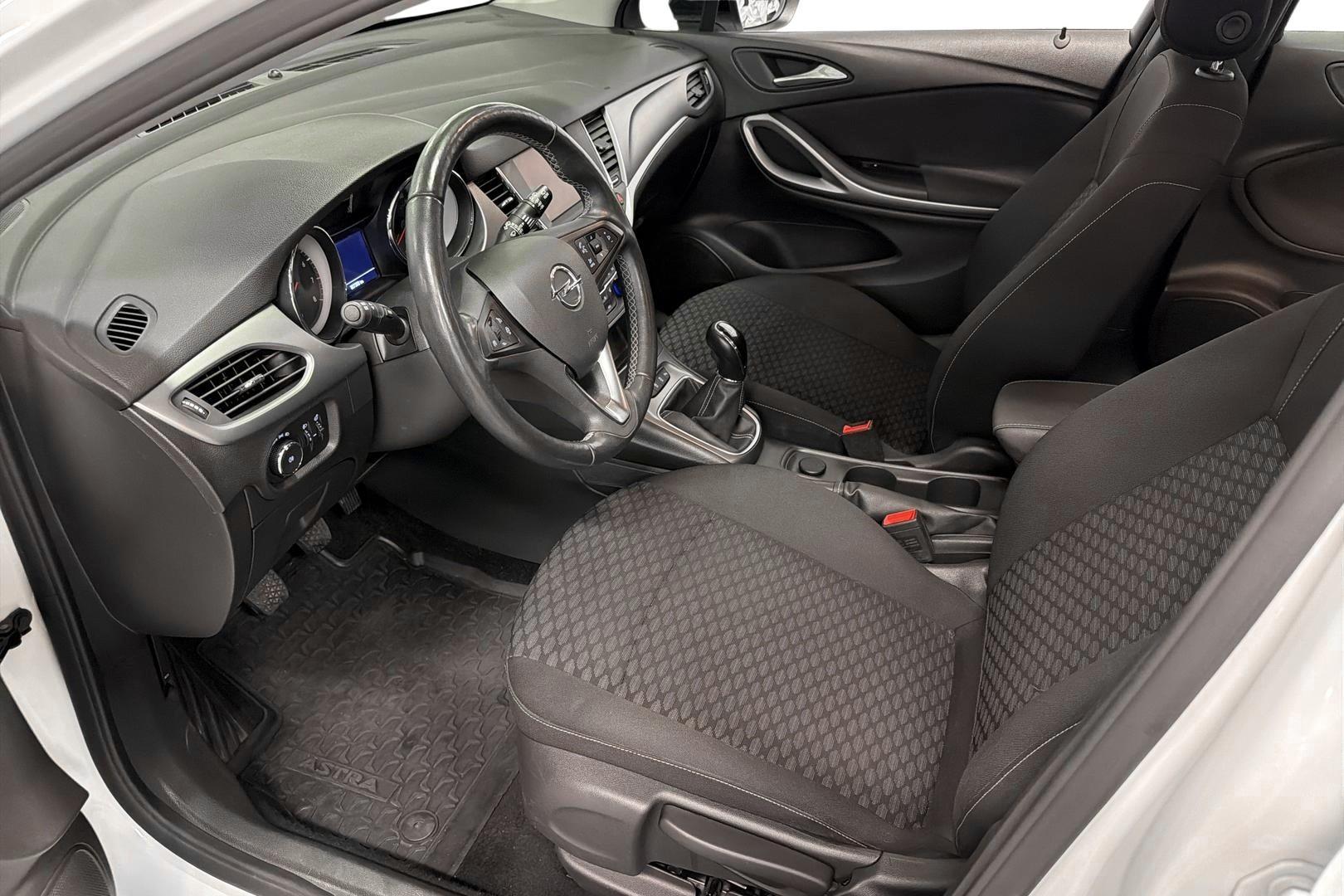 OPEL ASTRA 2022