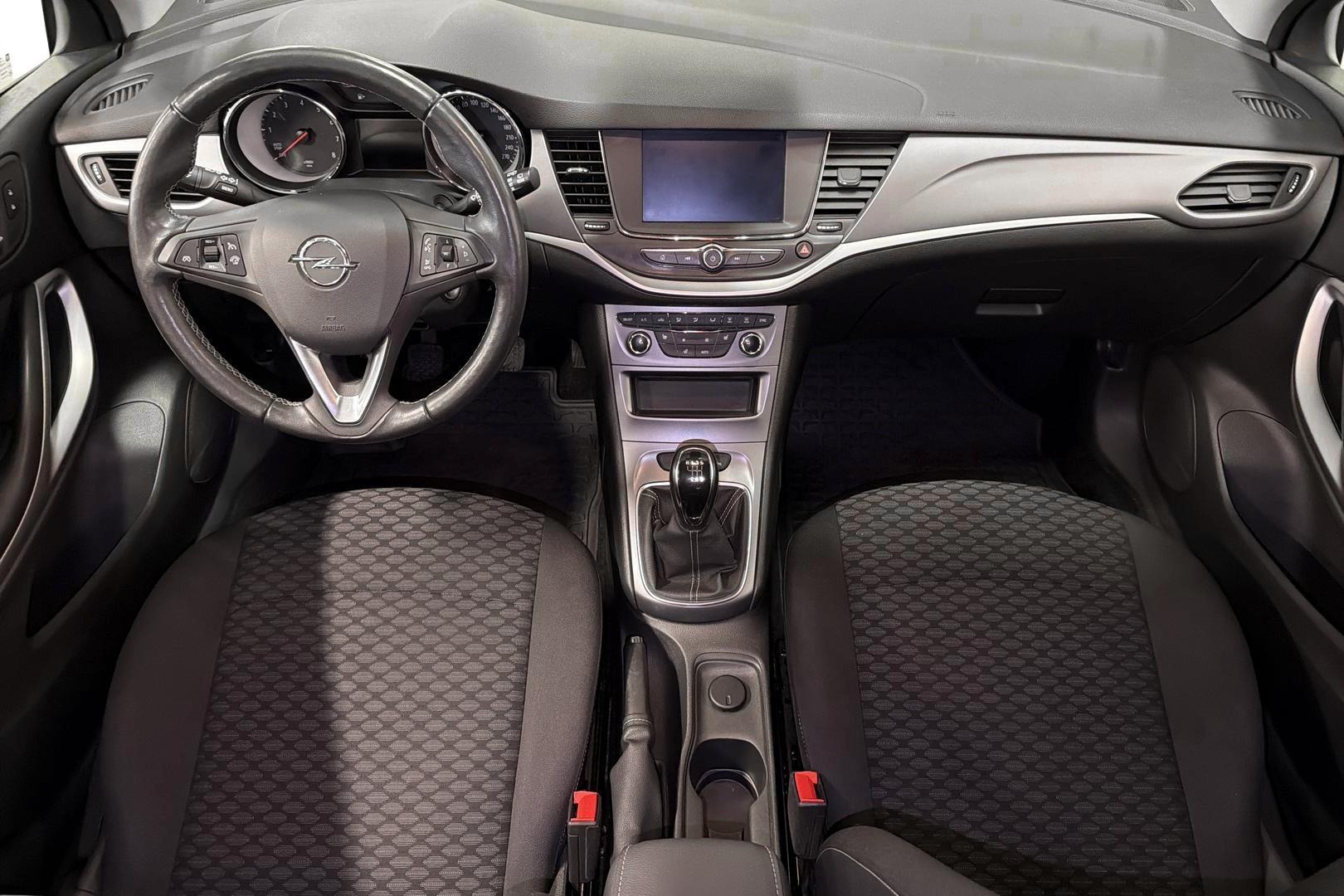 OPEL ASTRA 2022