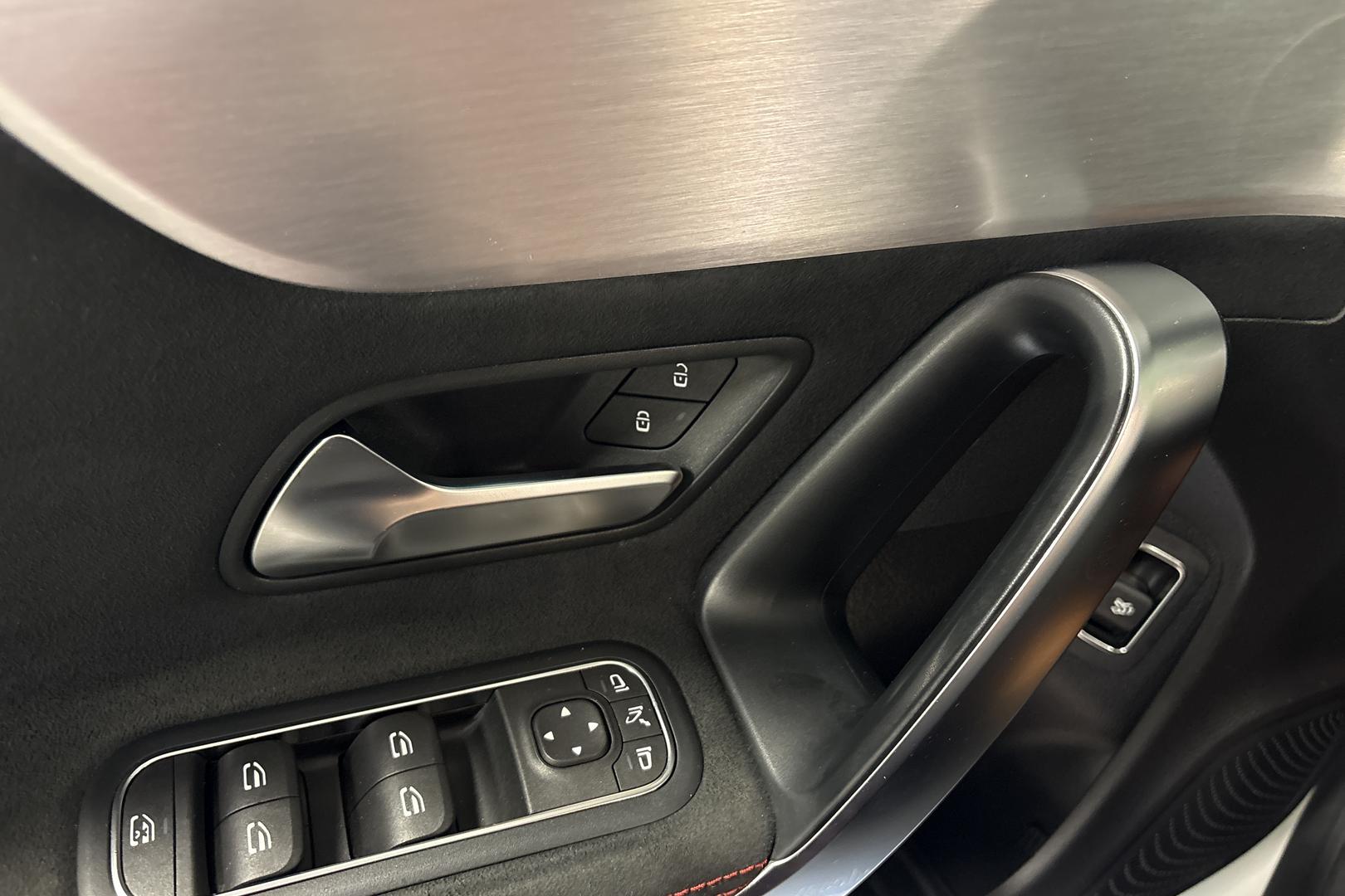 Mercedes-Benz CLA 2020