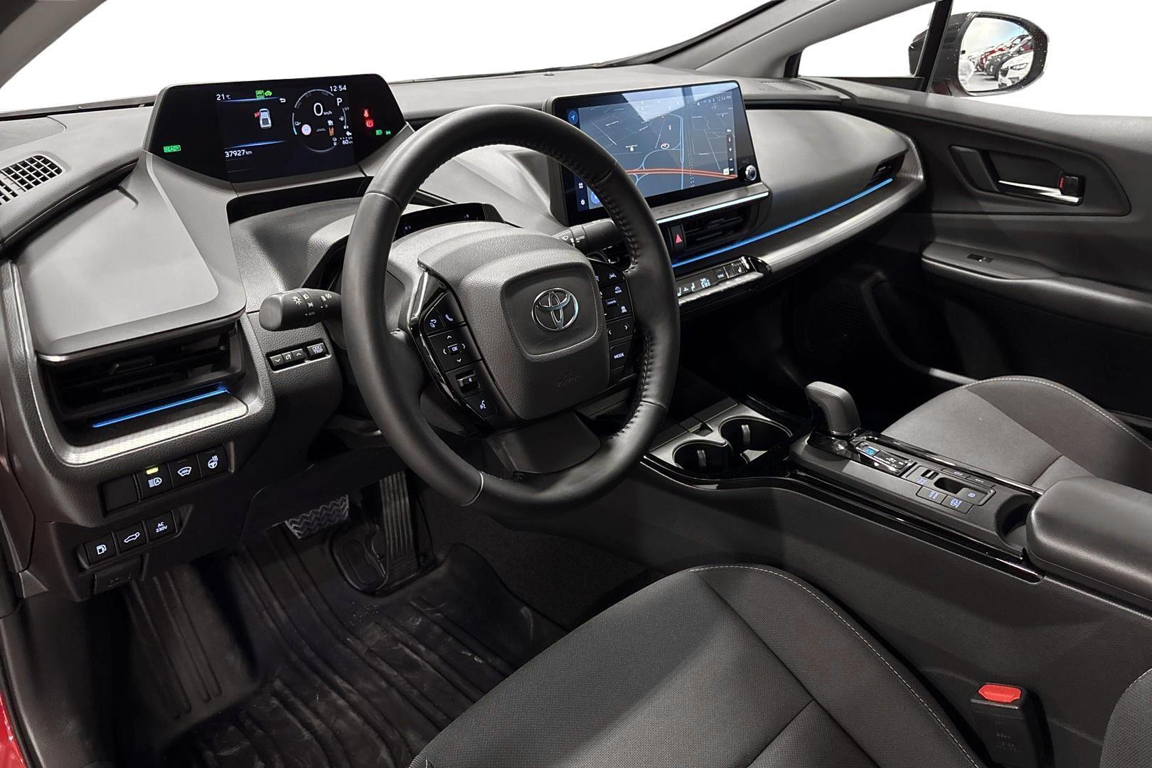 Toyota Prius Plug-in 2023