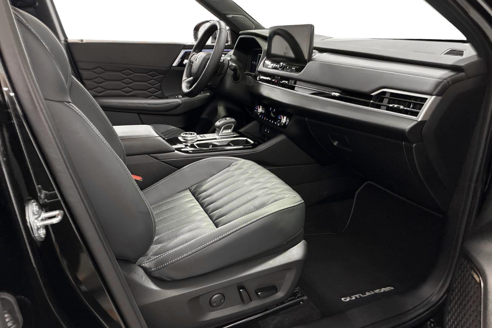 Mitsubishi Outlander 2026