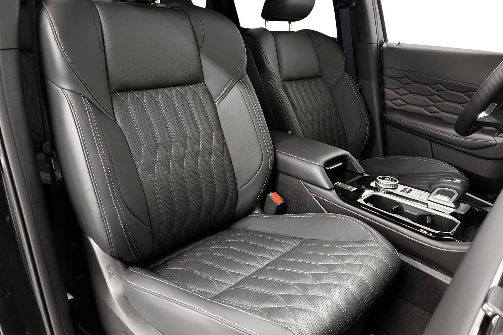 Mitsubishi Outlander 2026