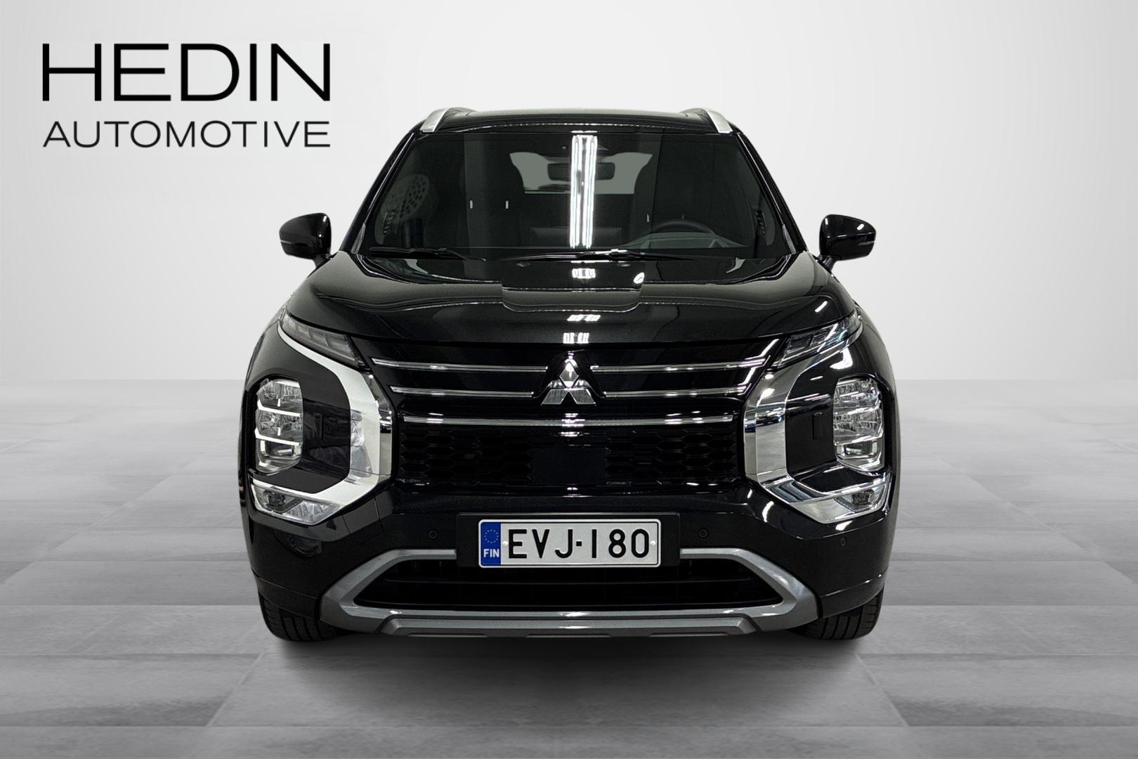 Mitsubishi Outlander 2026