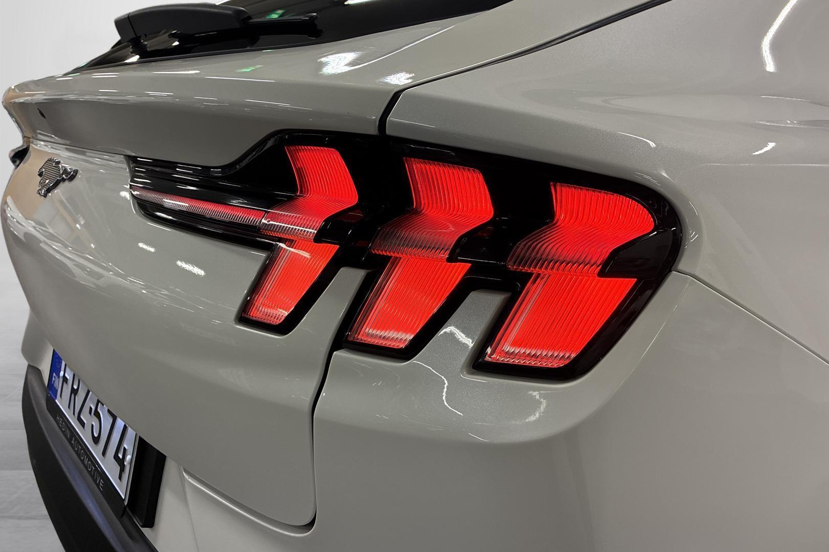 Ford Mustang Mach-E 2022