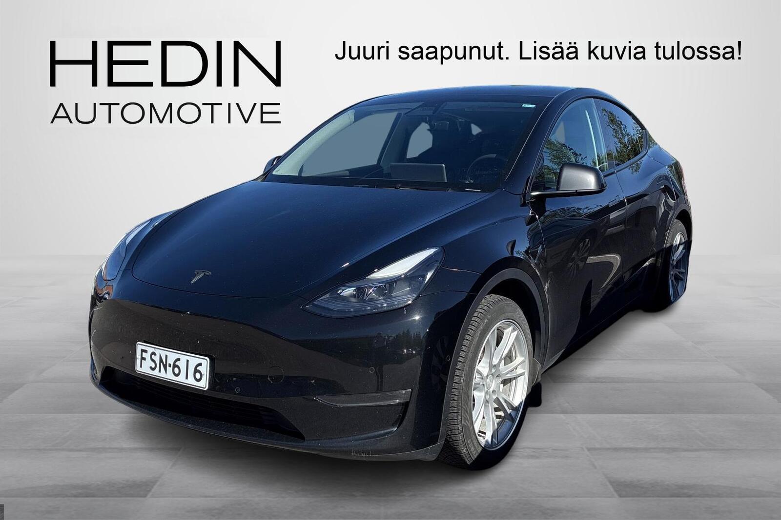 Tesla Model Y 2022