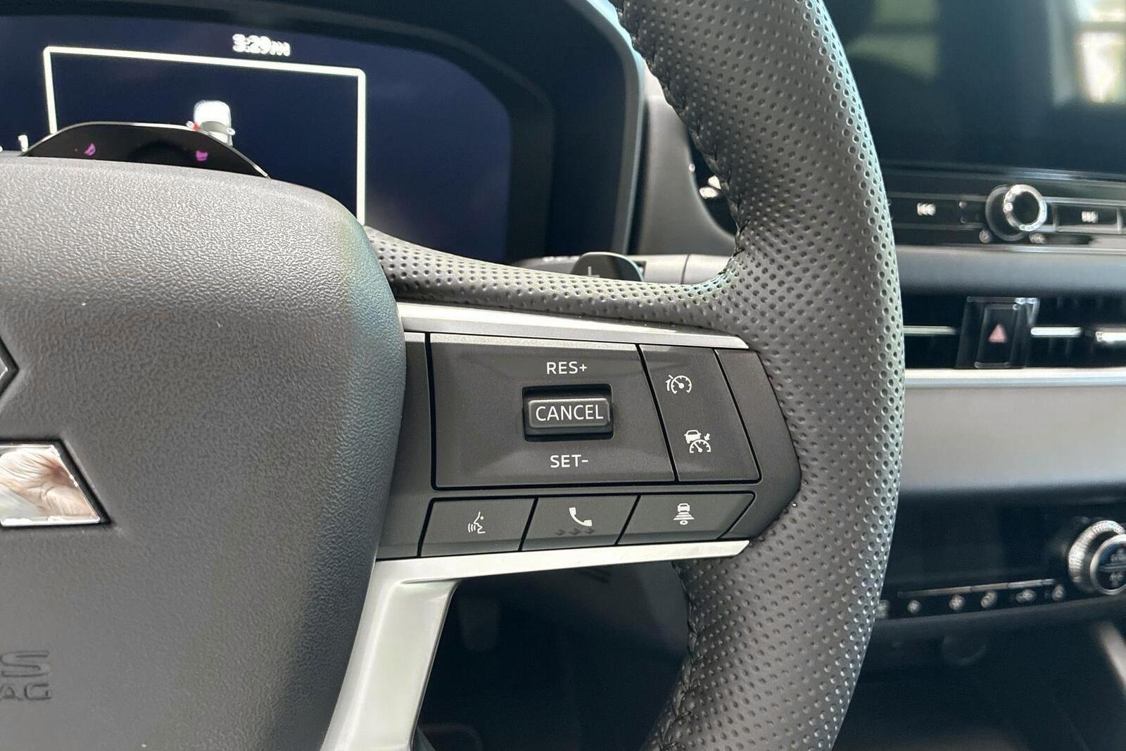 Mitsubishi Outlander 2025