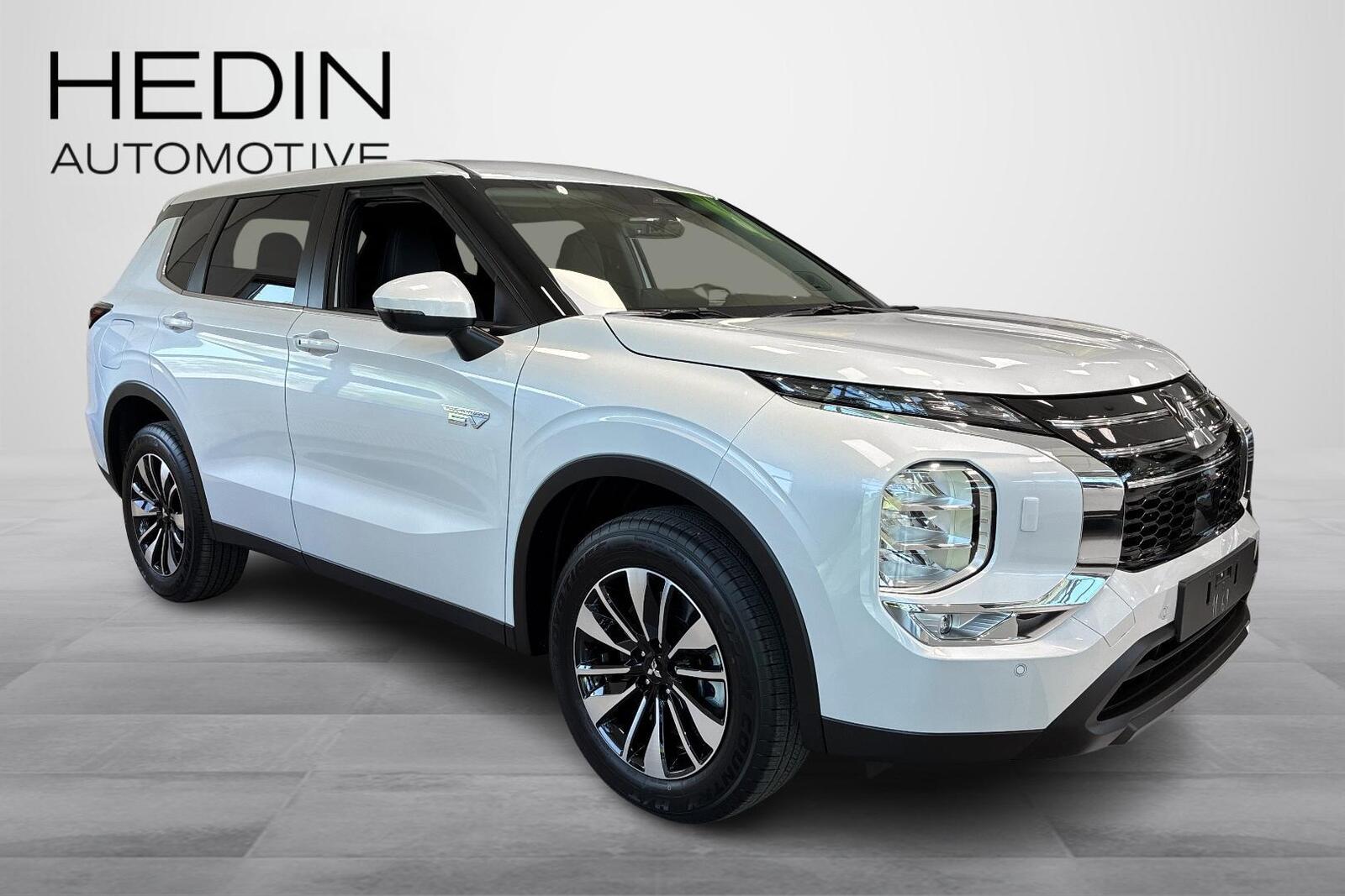 Mitsubishi Outlander 2025