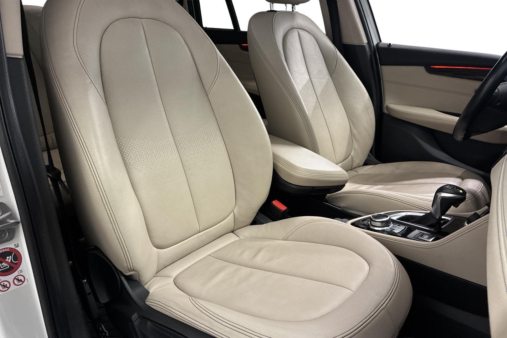 BMW 220 2016