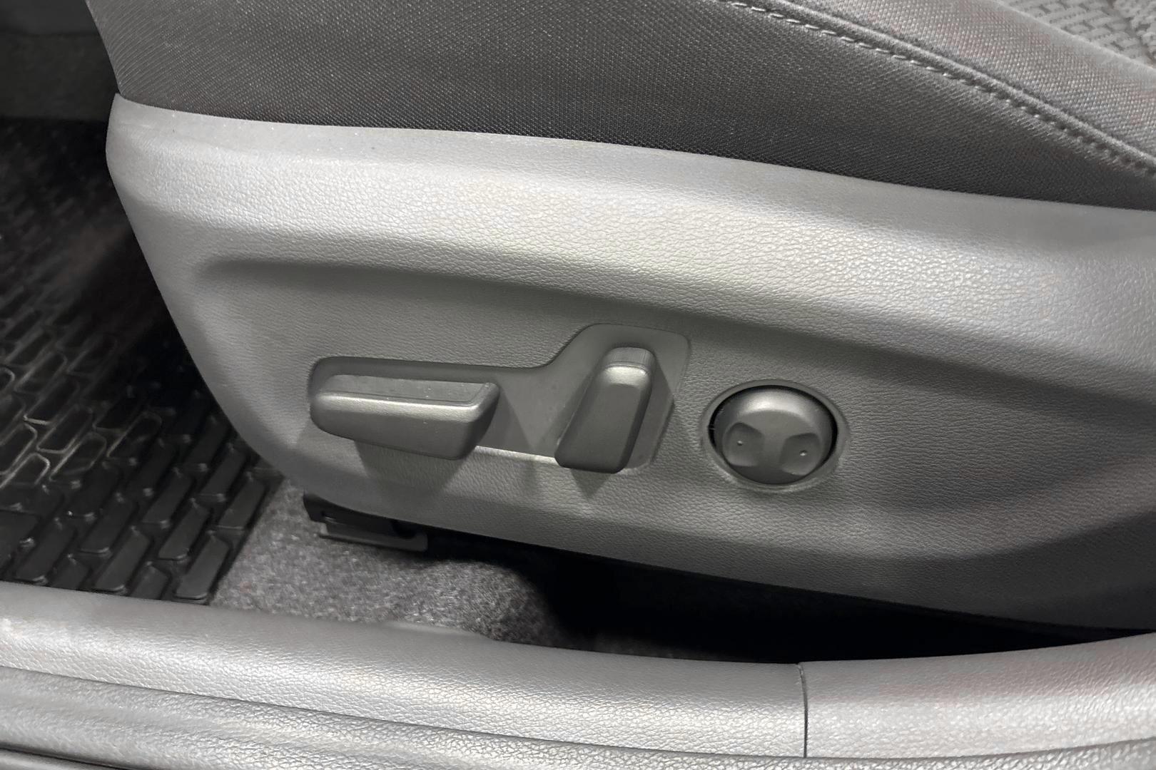 Hyundai IONIQ plug-in 2019