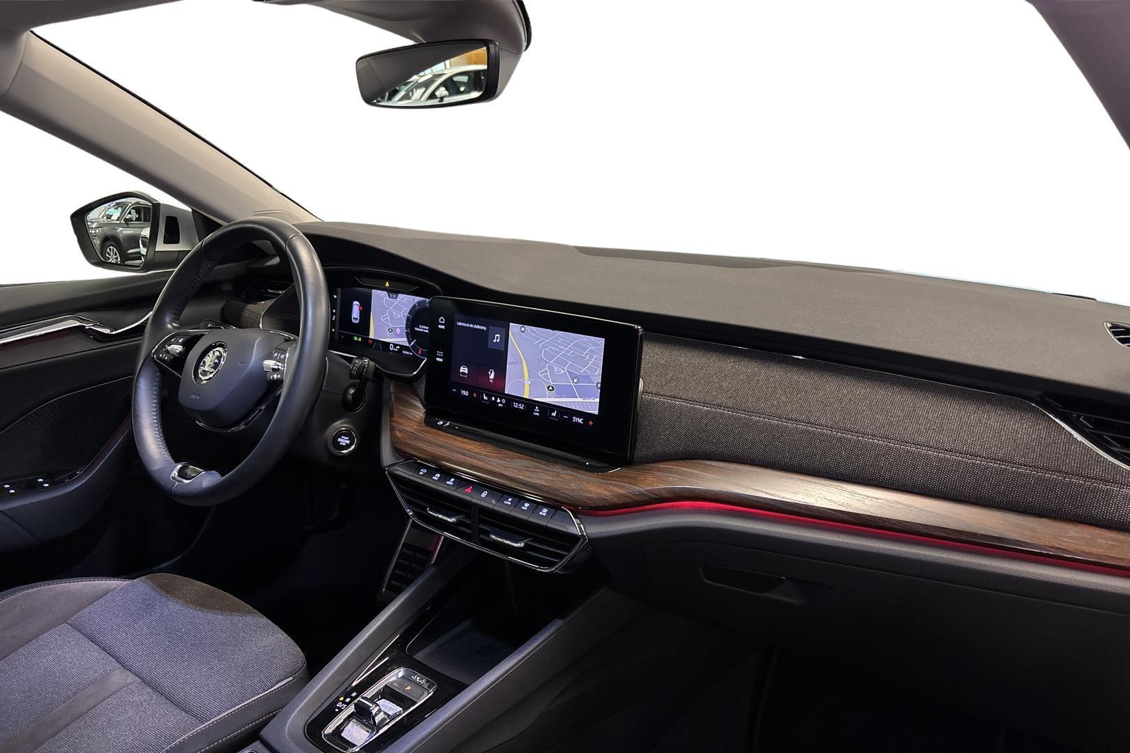 SKODA OCTAVIA 2023