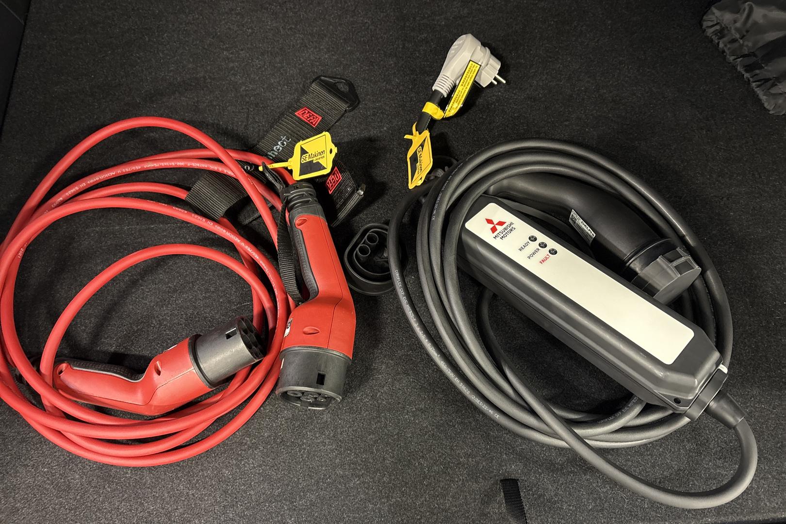 Mitsubishi Outlander 2025