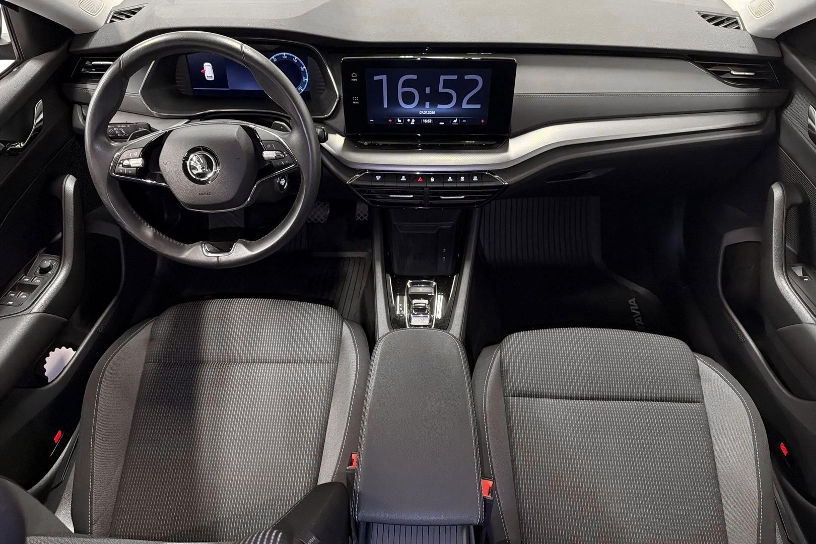 Skoda Octavia 2023