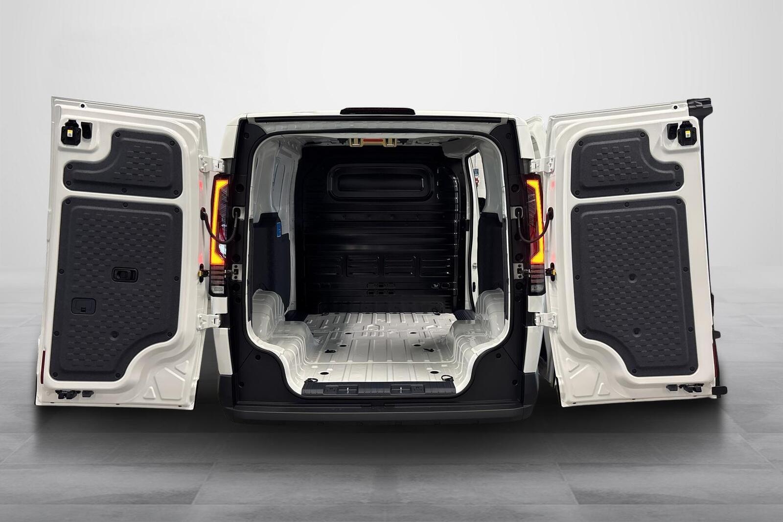 Kia PV5 Cargo 2026