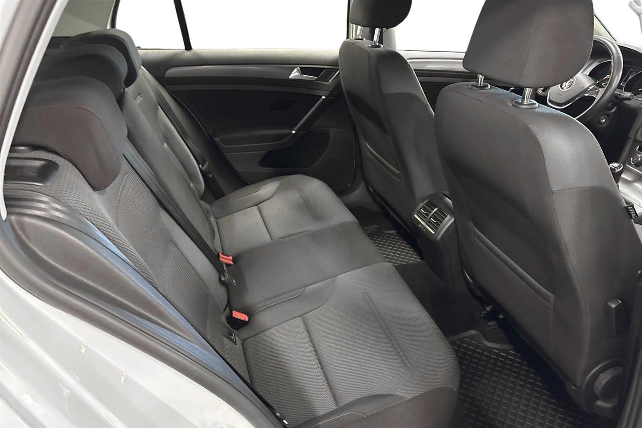 Volkswagen Golf 2013