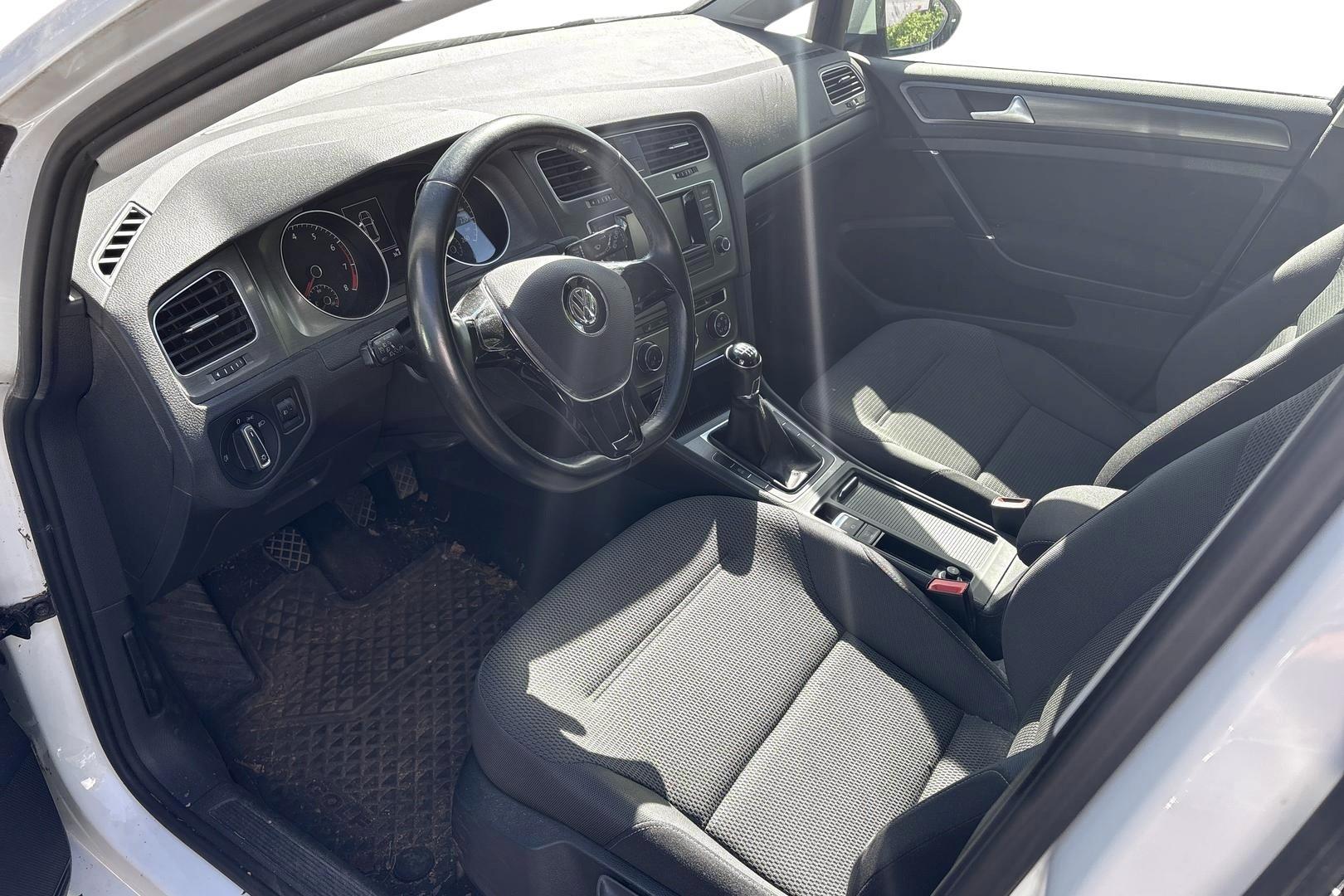 Volkswagen Golf 2013