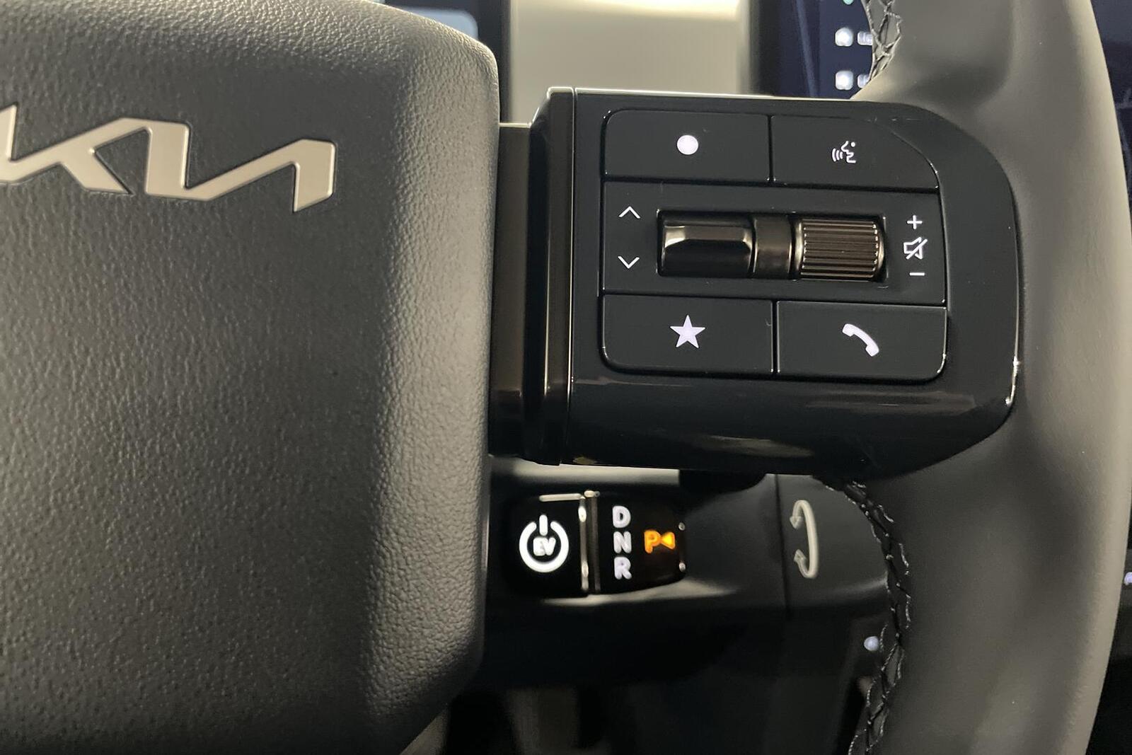 Kia PV5 21
