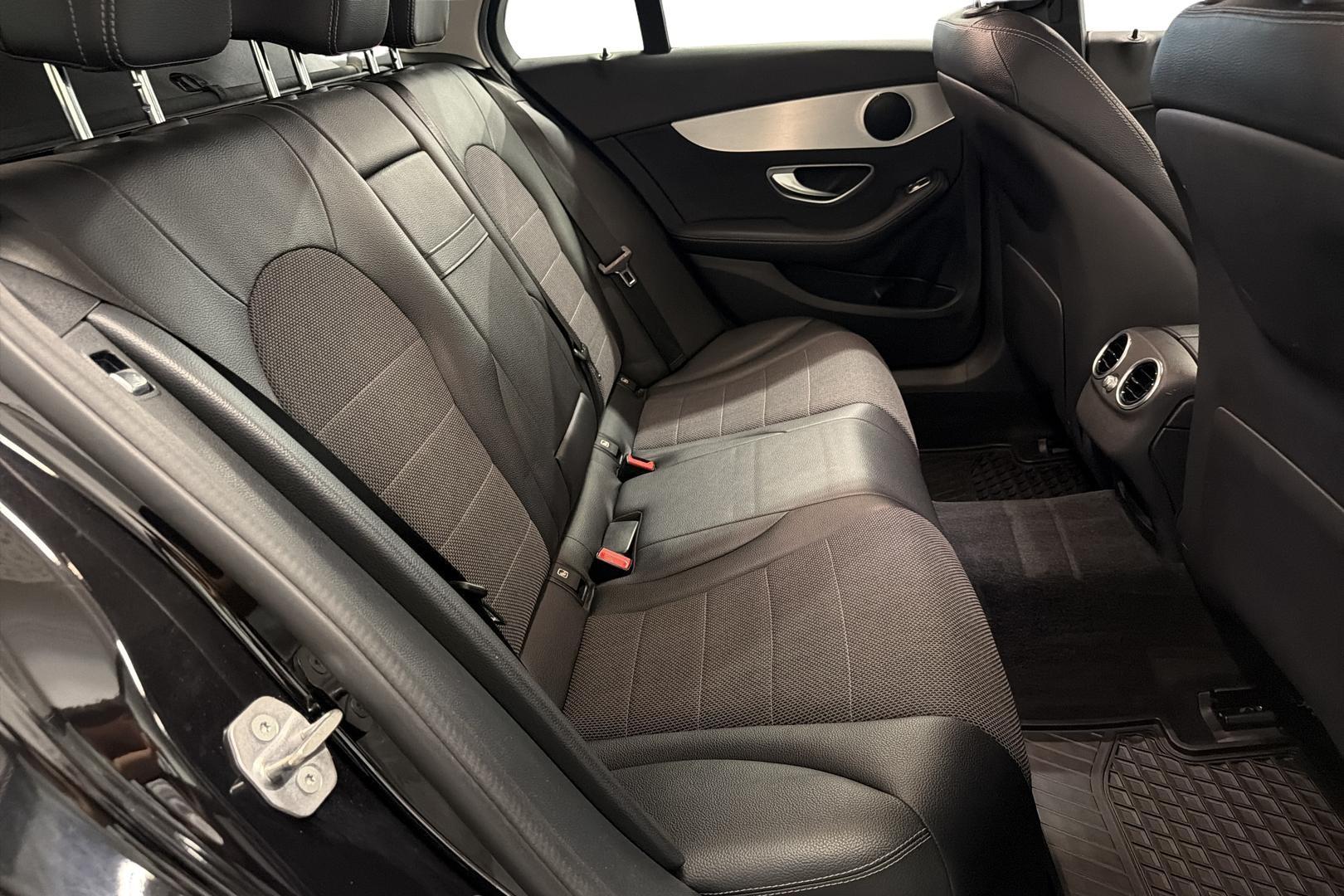 Mercedes-Benz C 2016