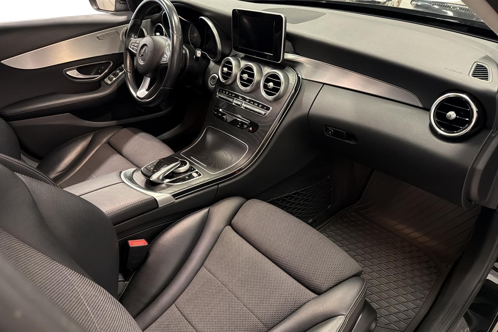 Mercedes-Benz C 2016