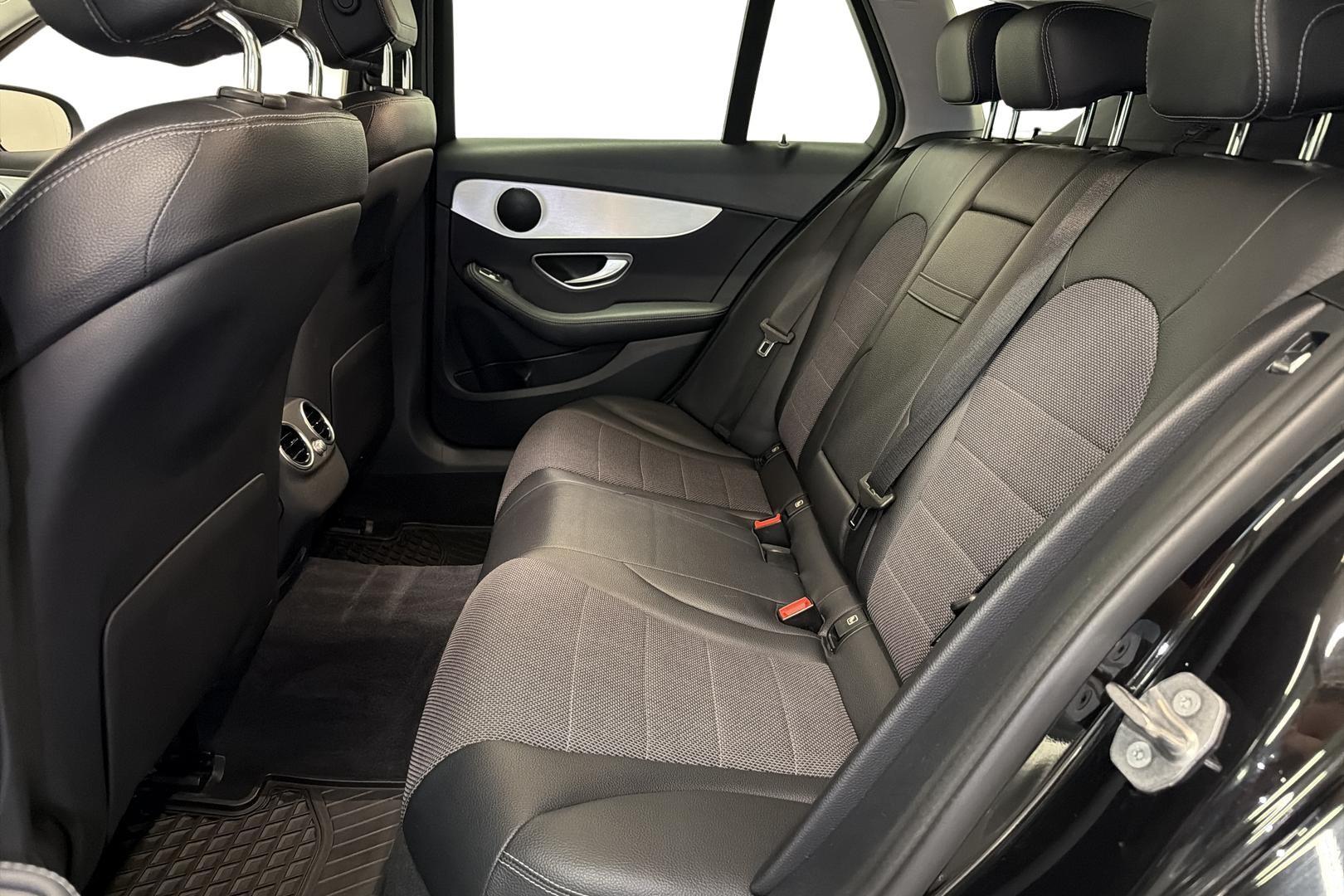 Mercedes-Benz C 2016
