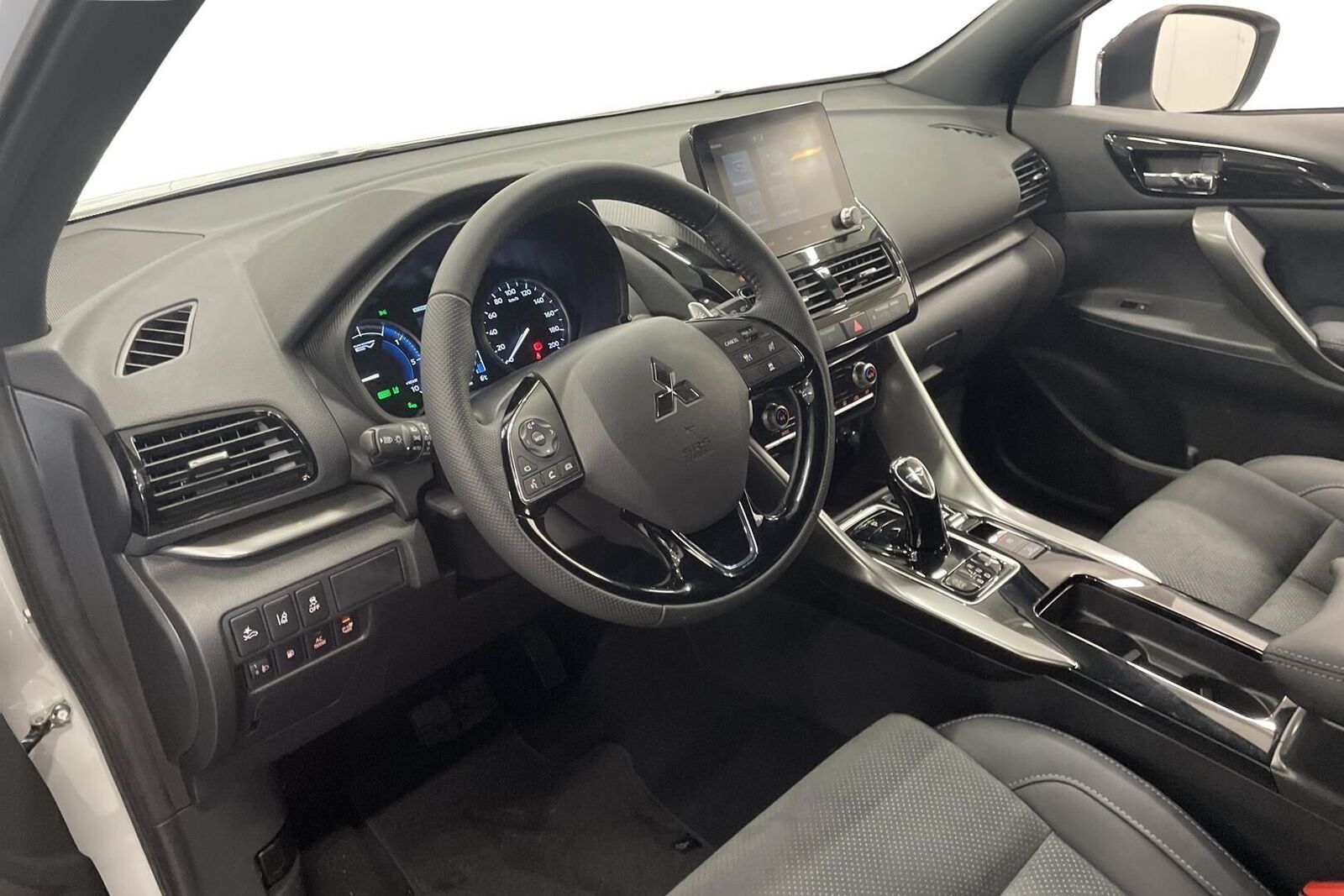 Mitsubishi Eclipse Cross 2025