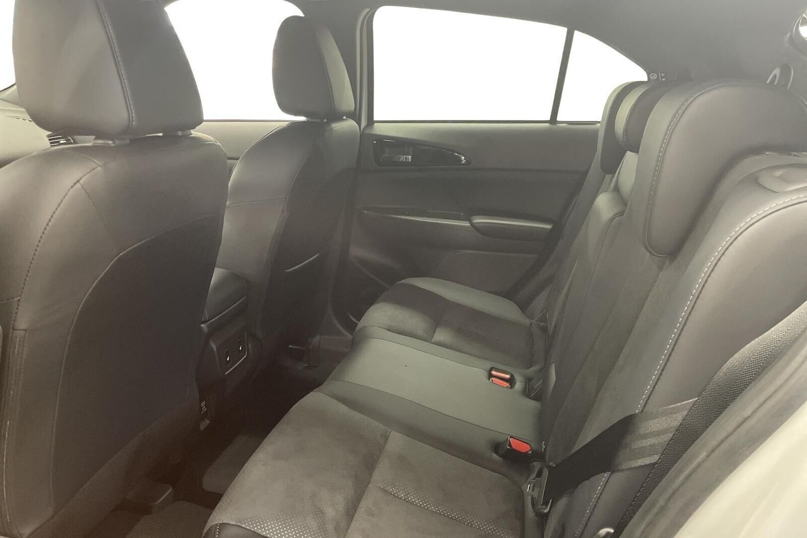 Mitsubishi Eclipse Cross 2025