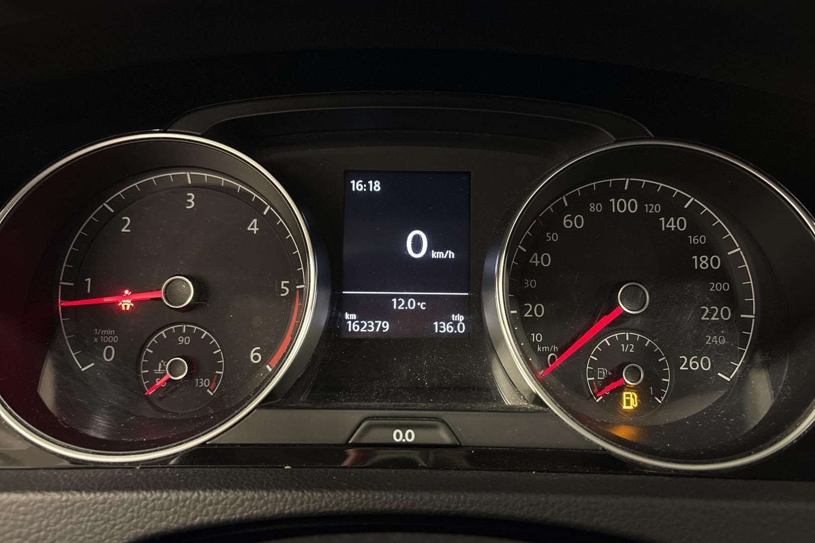 VOLKSWAGEN GOLF 2014