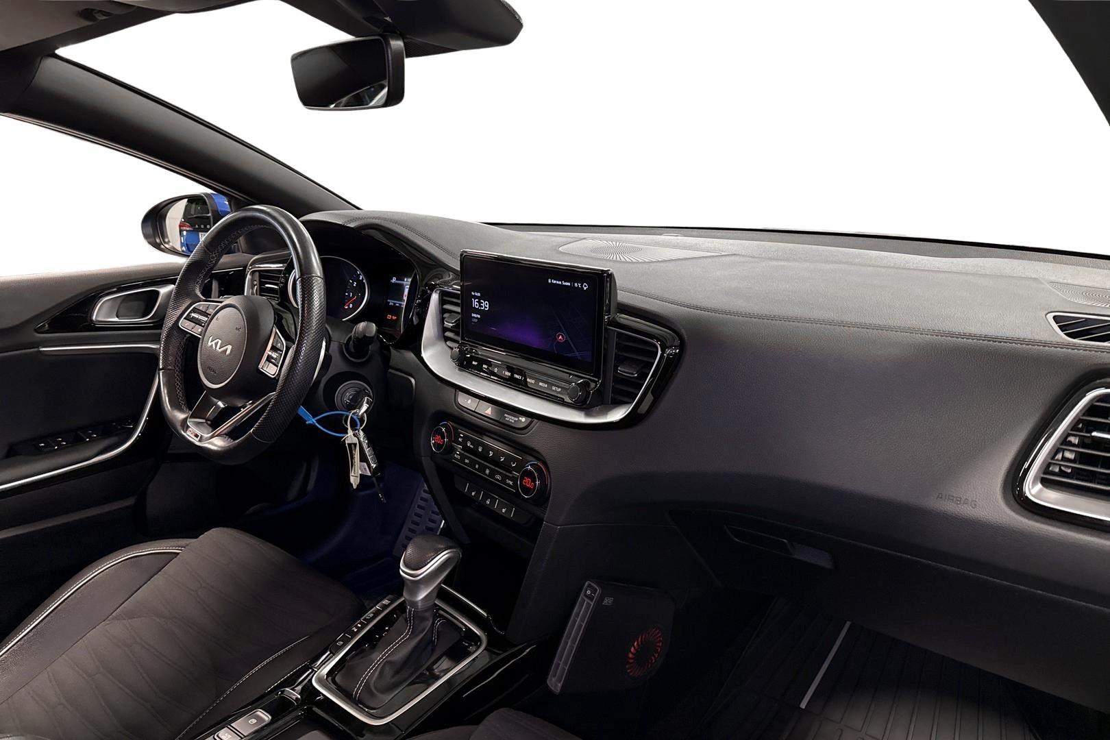 Kia ProCeed 2023
