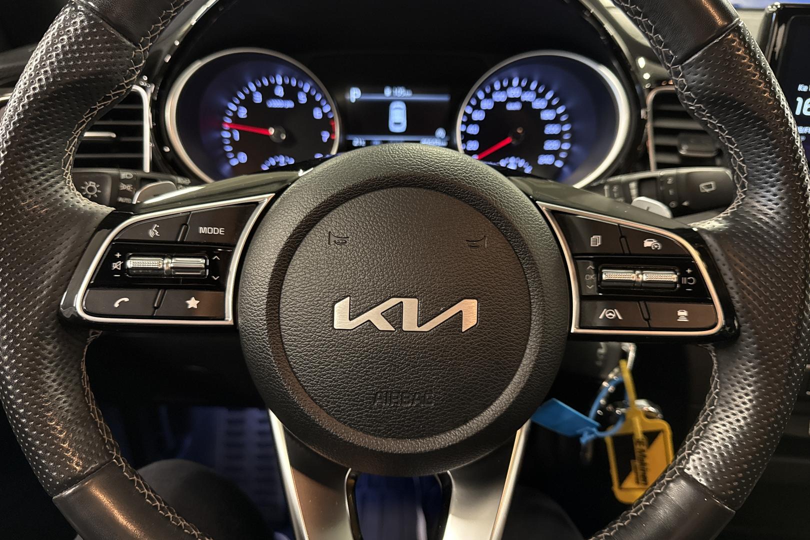 Kia ProCeed 2023