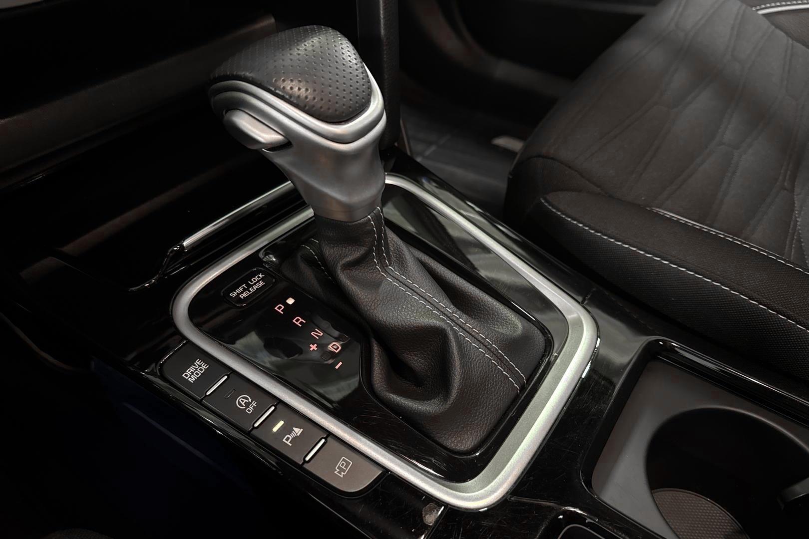 Kia ProCeed 2023