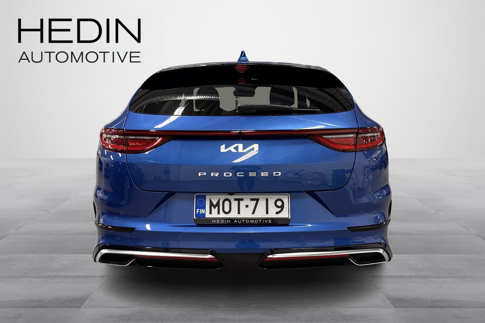 Kia ProCeed 2023