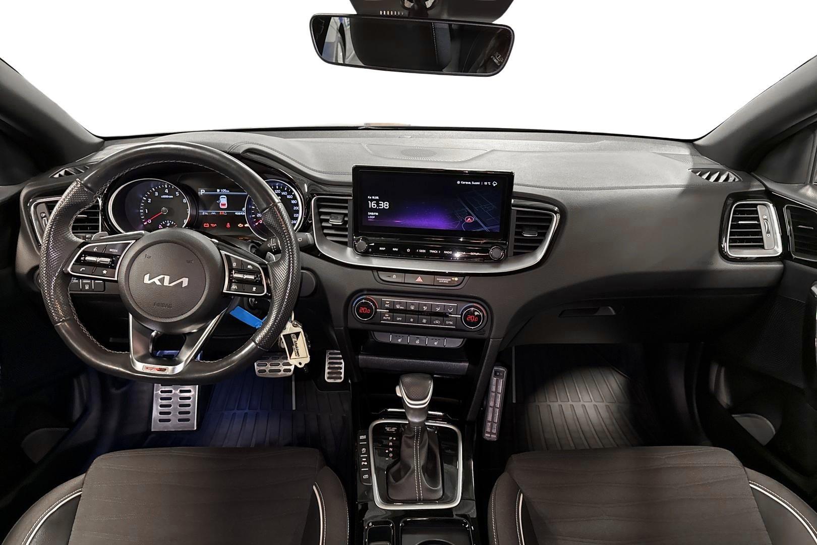 Kia ProCeed 2023