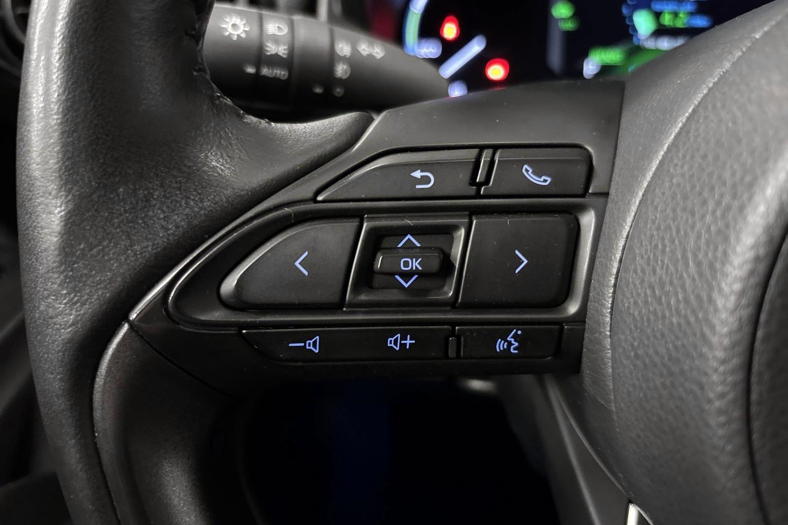 Toyota Yaris Cross 15