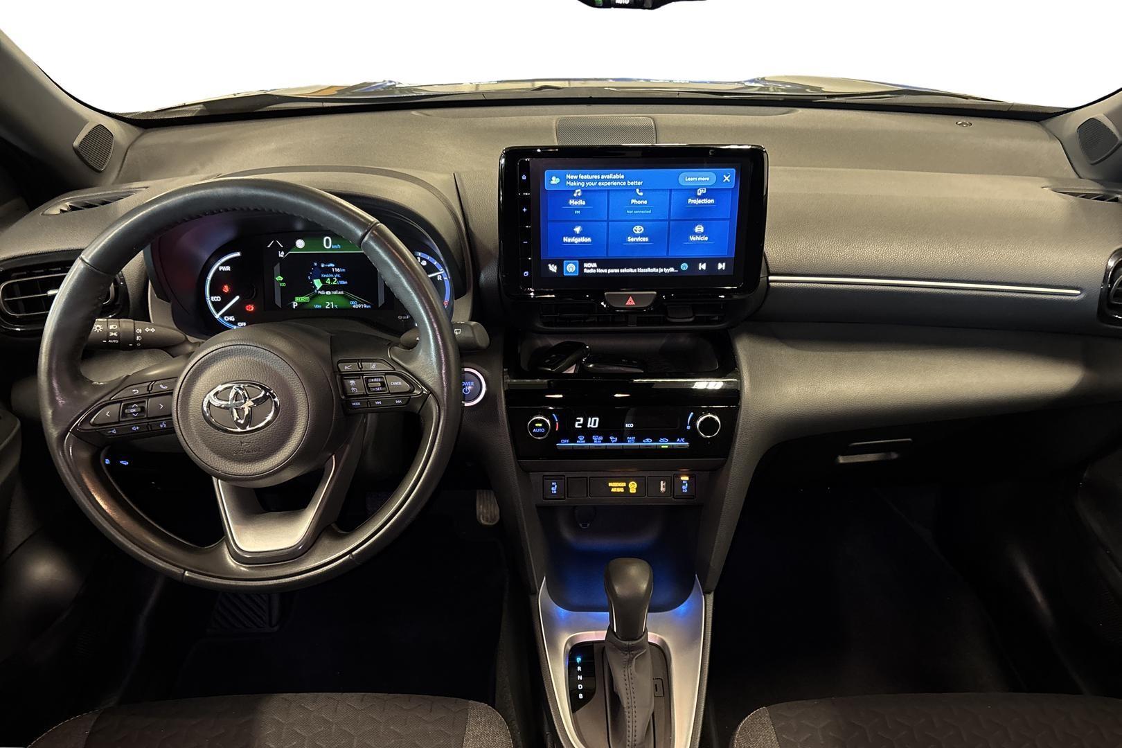 Toyota Yaris Cross 9