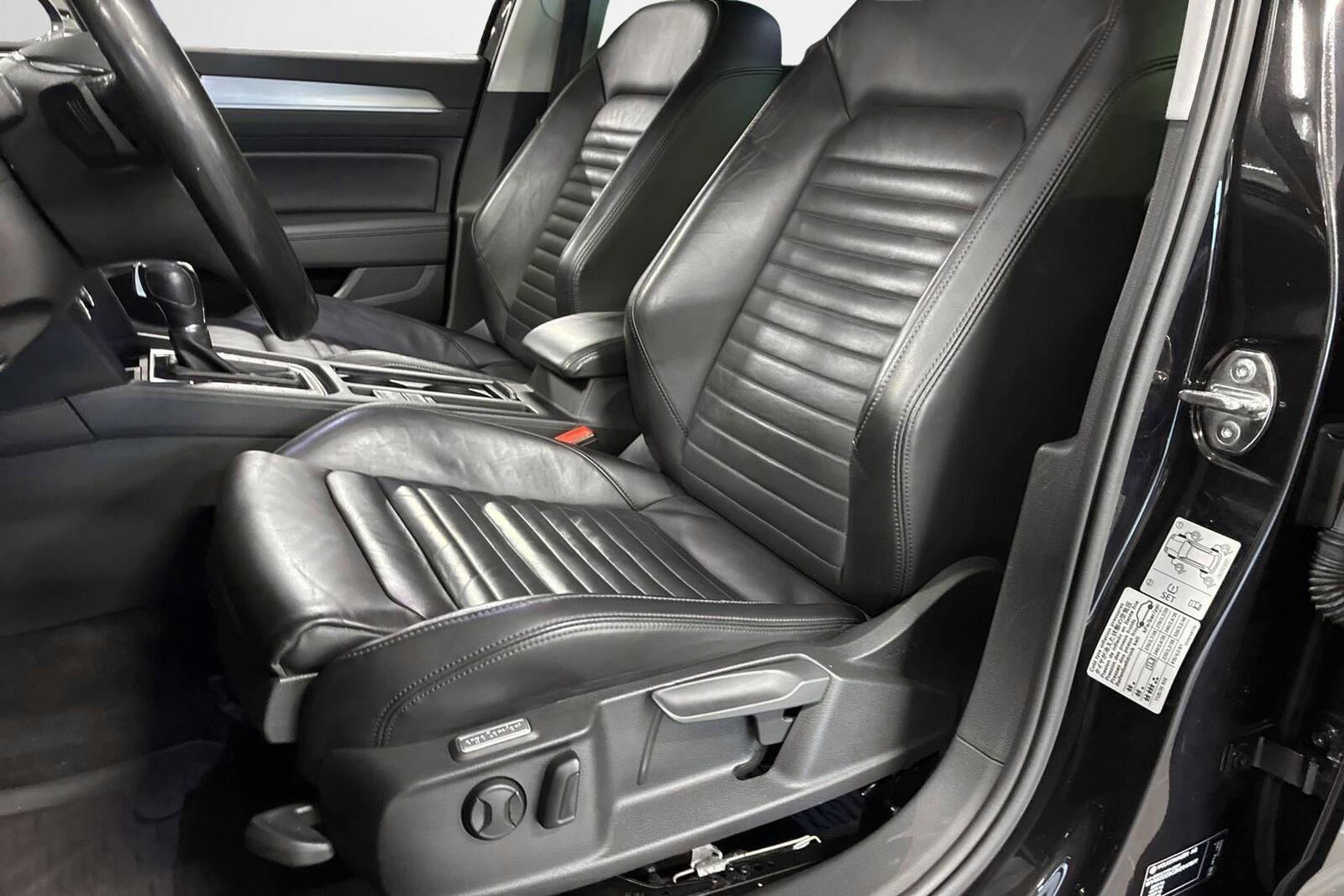 VOLKSWAGEN Passat 2016