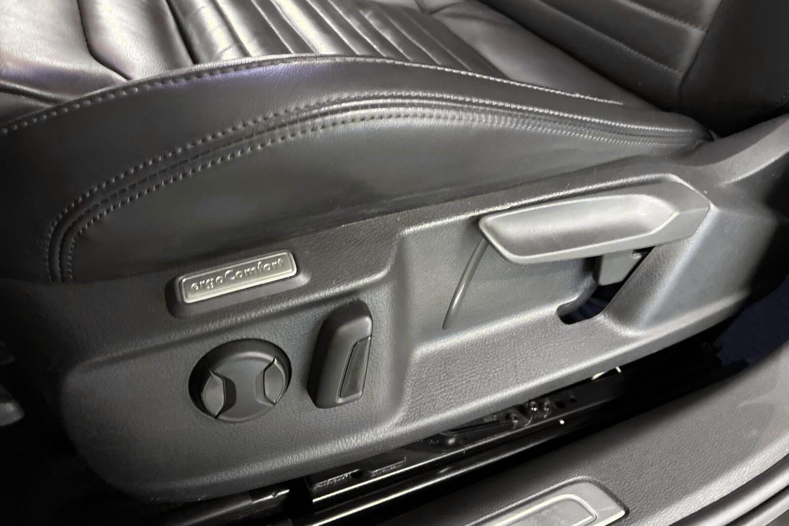 VOLKSWAGEN Passat 2016