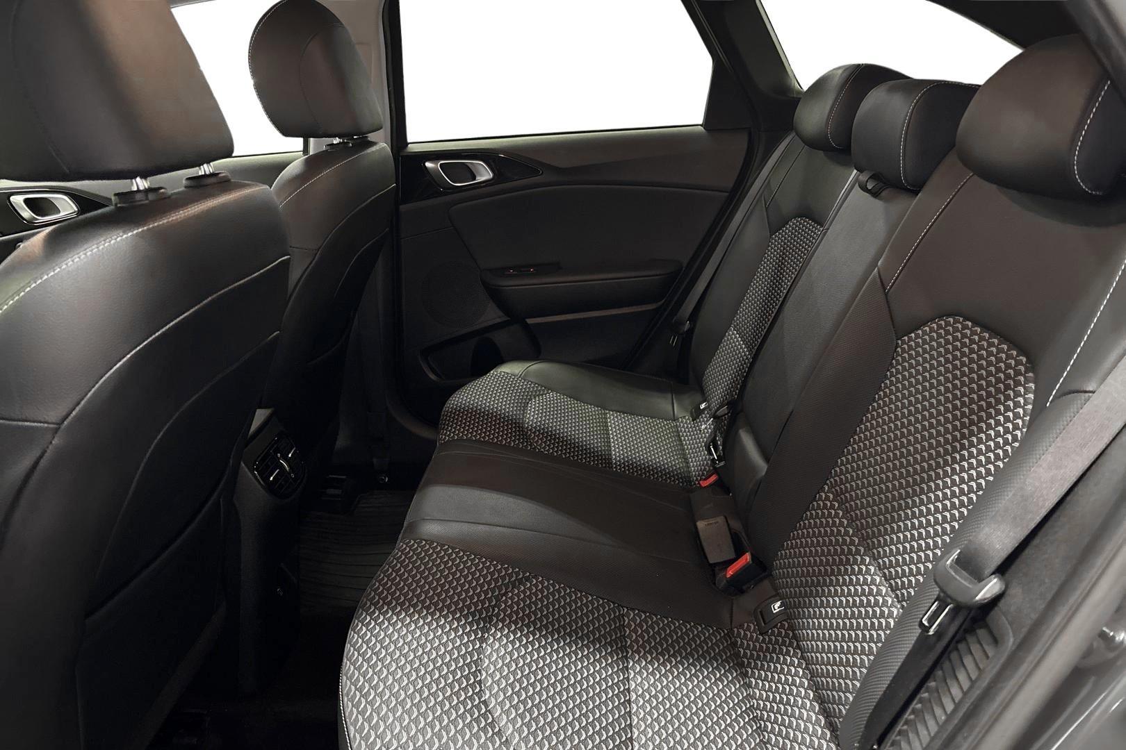 Kia Ceed 9