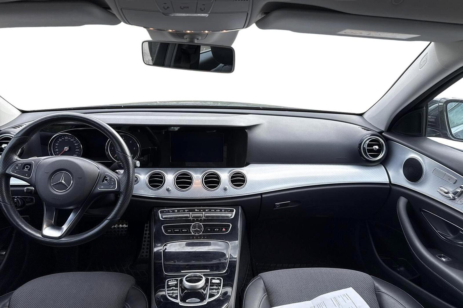 Mercedes-Benz E 2017