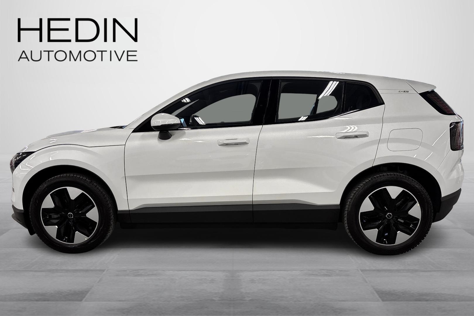 VOLVO EX30 2025