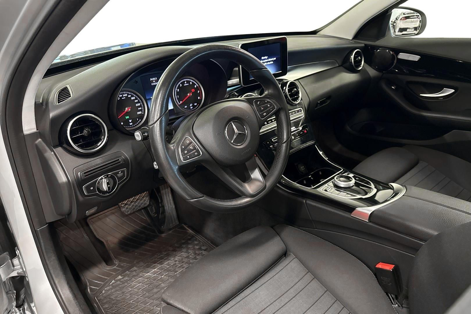 Mercedes-Benz C 2017