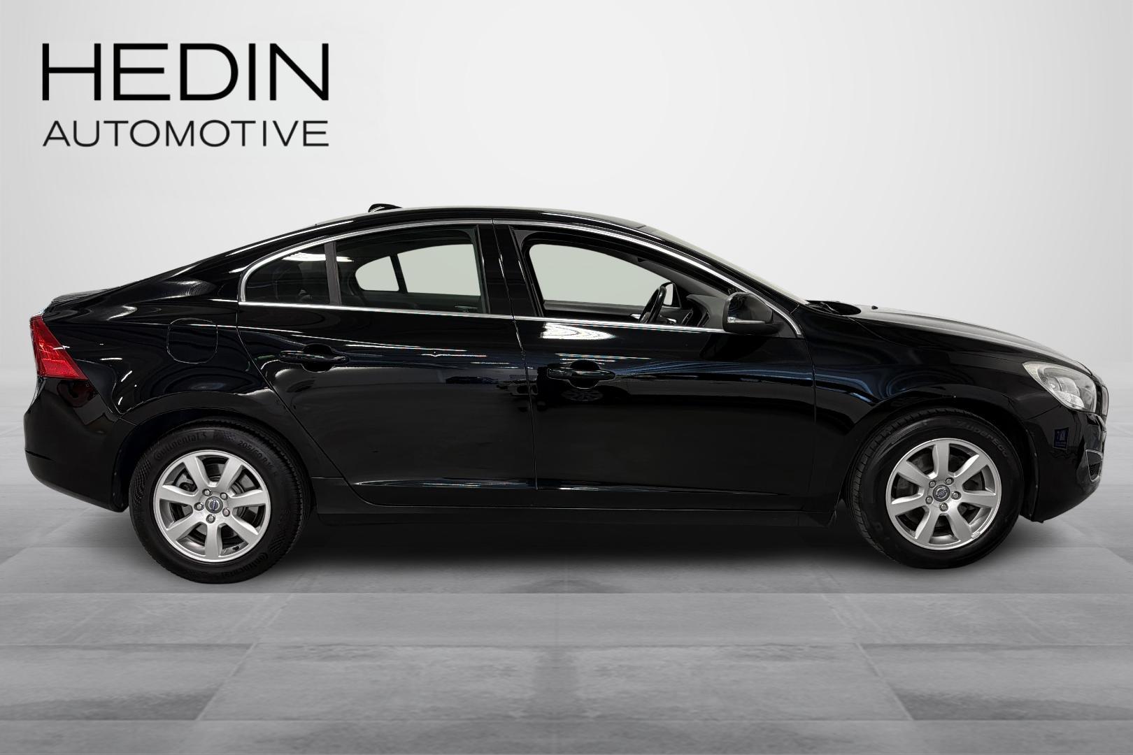 VOLVO S60 2012