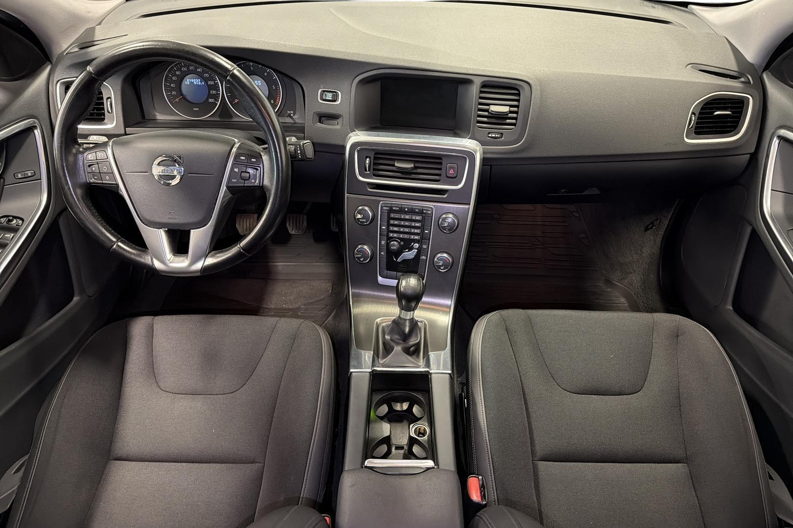 VOLVO S60 2012