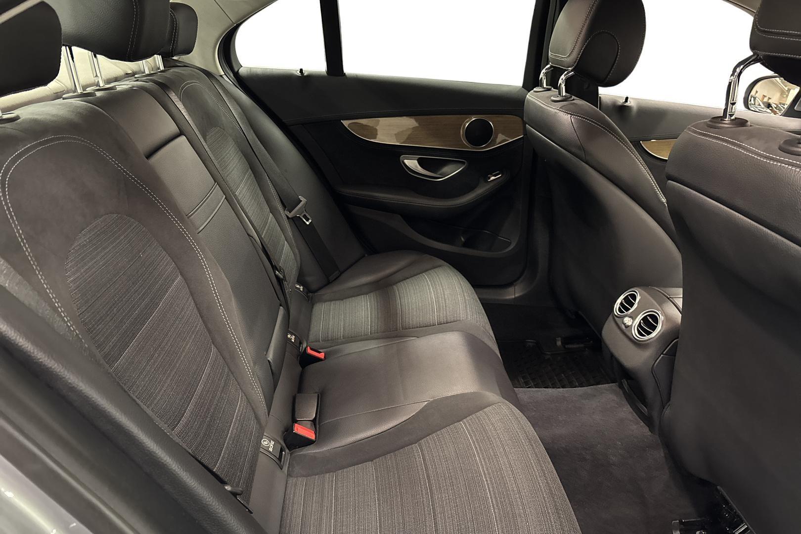 MERCEDES-BENZ C 2016