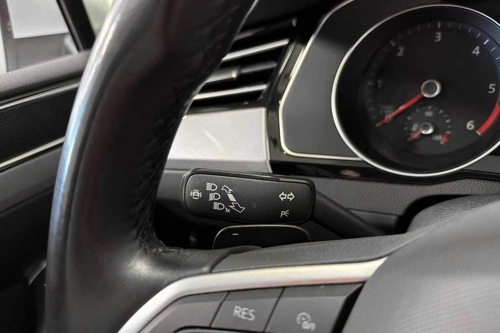 Volkswagen Passat 2022