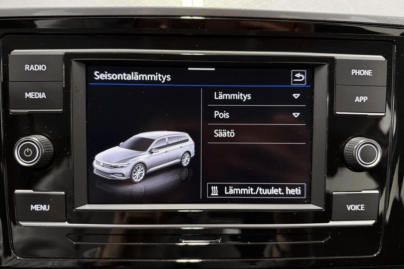 Volkswagen Passat 2022