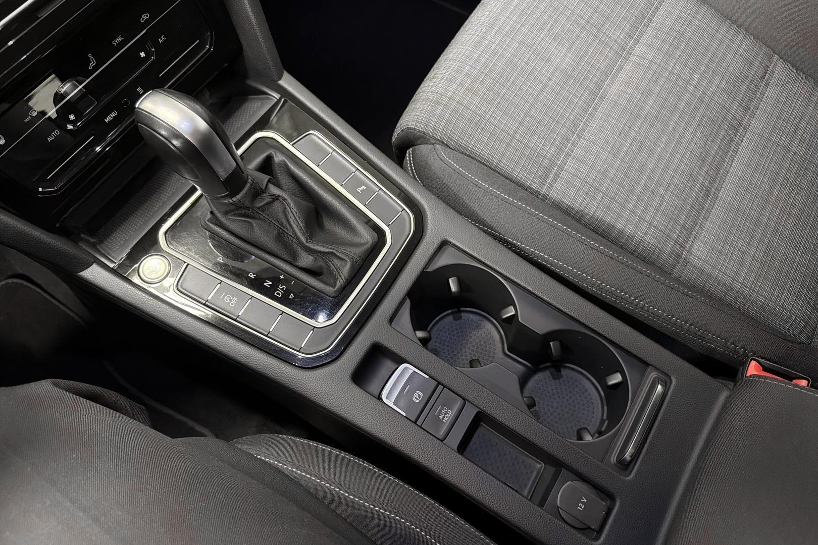 Volkswagen Passat 2022