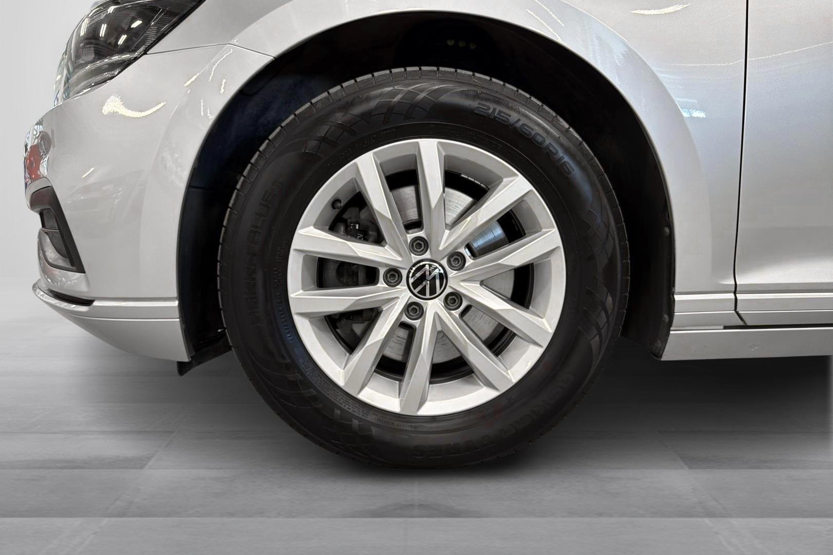Volkswagen Passat 2022