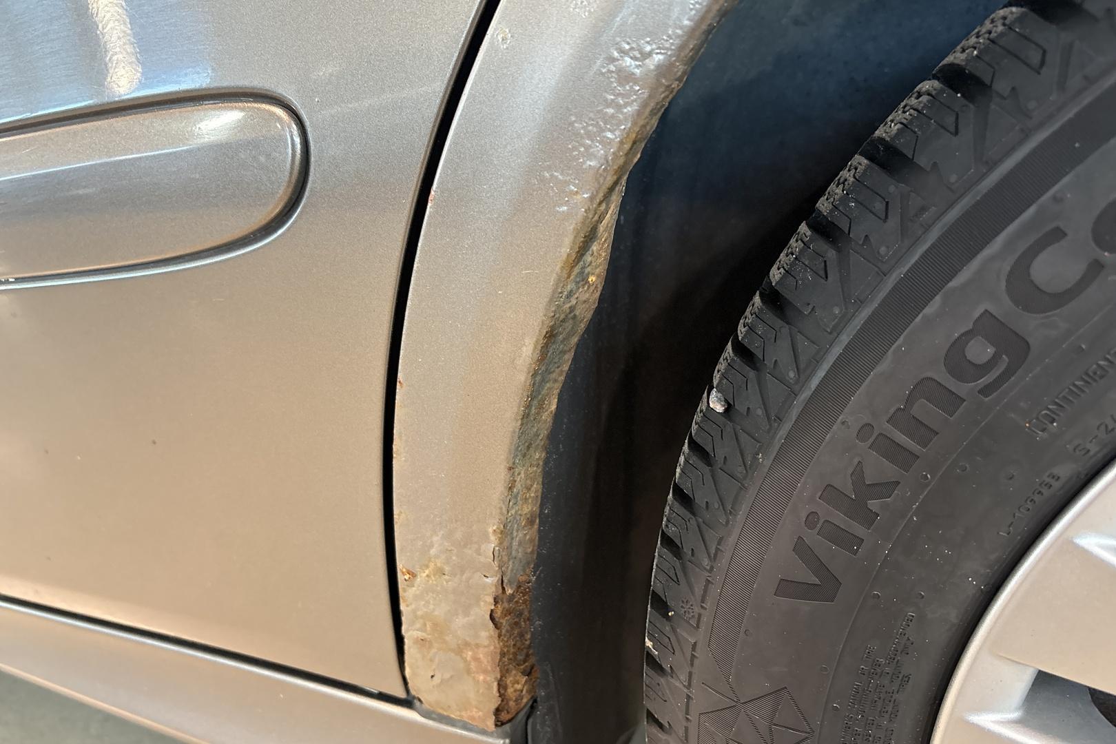 MERCEDES-BENZ E 2006