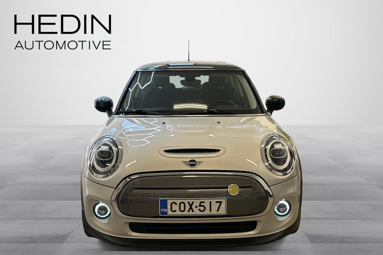 Mini Hatchback 2021