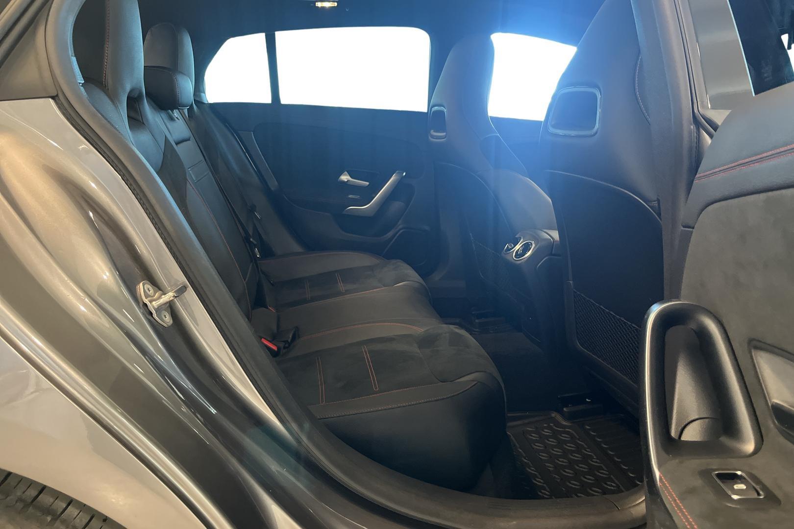 MERCEDES-BENZ CLA 2022