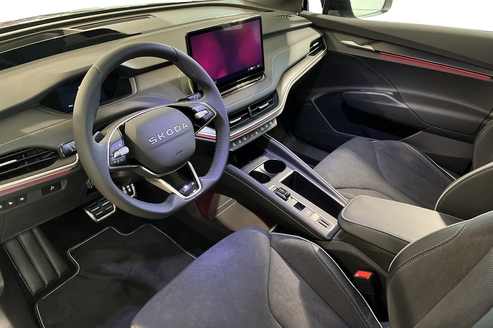 SKODA Enyaq 2026